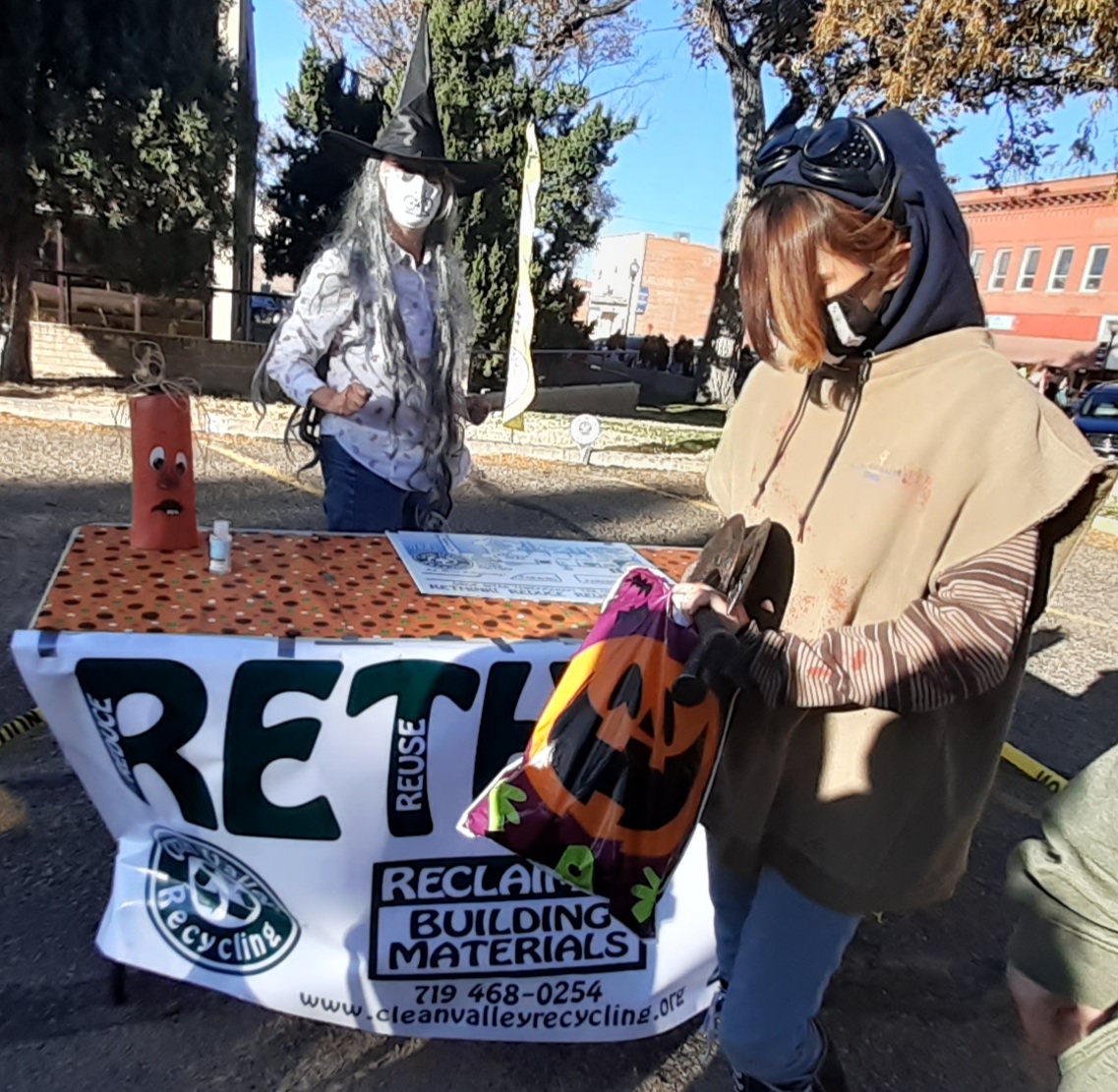 La Junta Rotary Club Treat Street seconews.org 