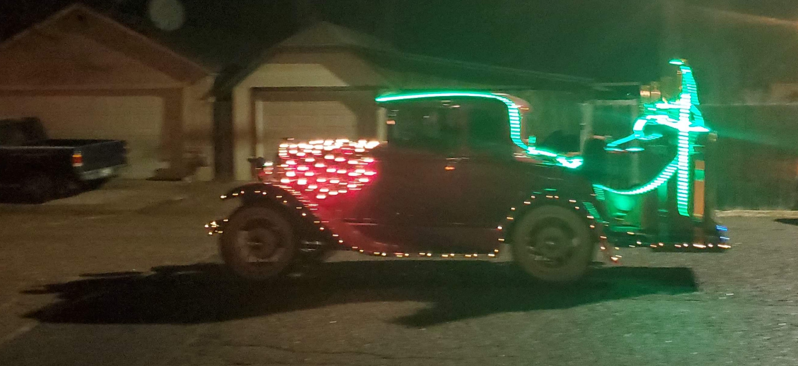 Lamar Parade of Lights Jarrod Sperra seconews.org 