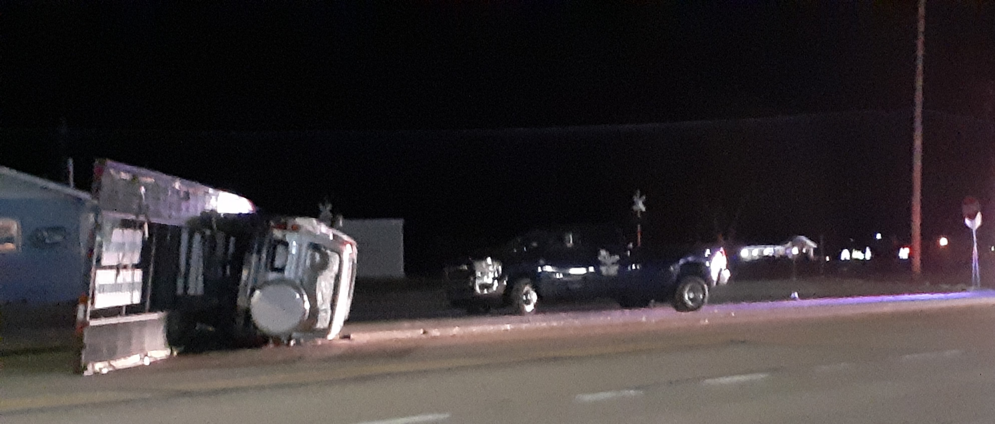 Car-hauler turned over on Hwy 50 in Swink seconews.org 