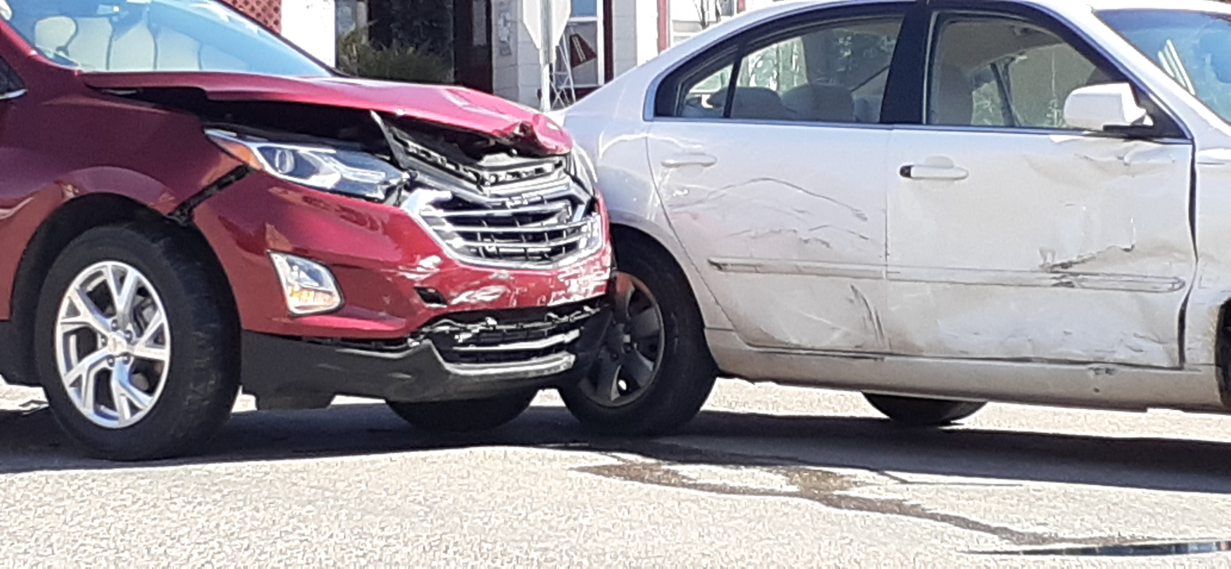 Two-Vehicle Accident 5th and Colorado SECO News seconews.org 