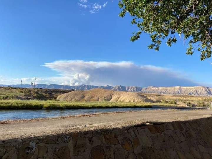 Pine Gulch fire Smoke Plume seconews.org 