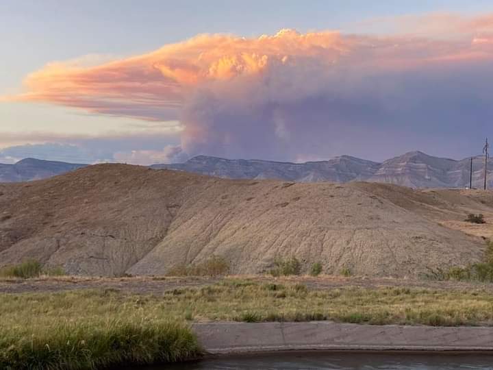 Pine Gulch fire Smoke Plume seconews.org 