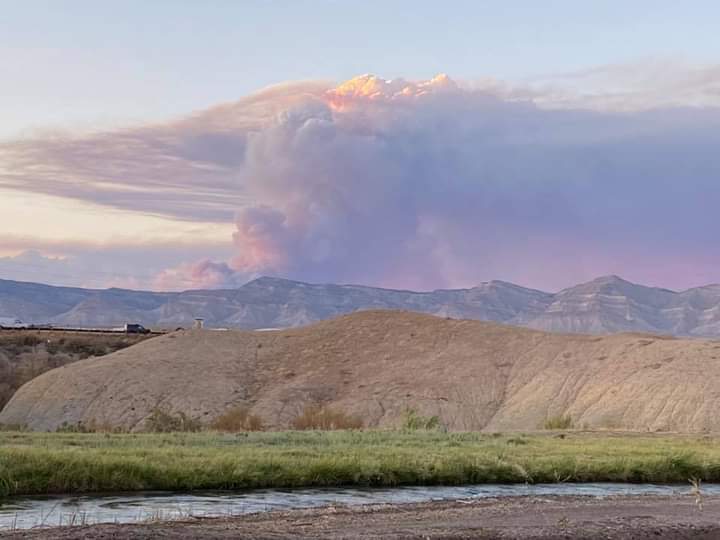 Pine Gulch fire Smoke Plume seconews.org 