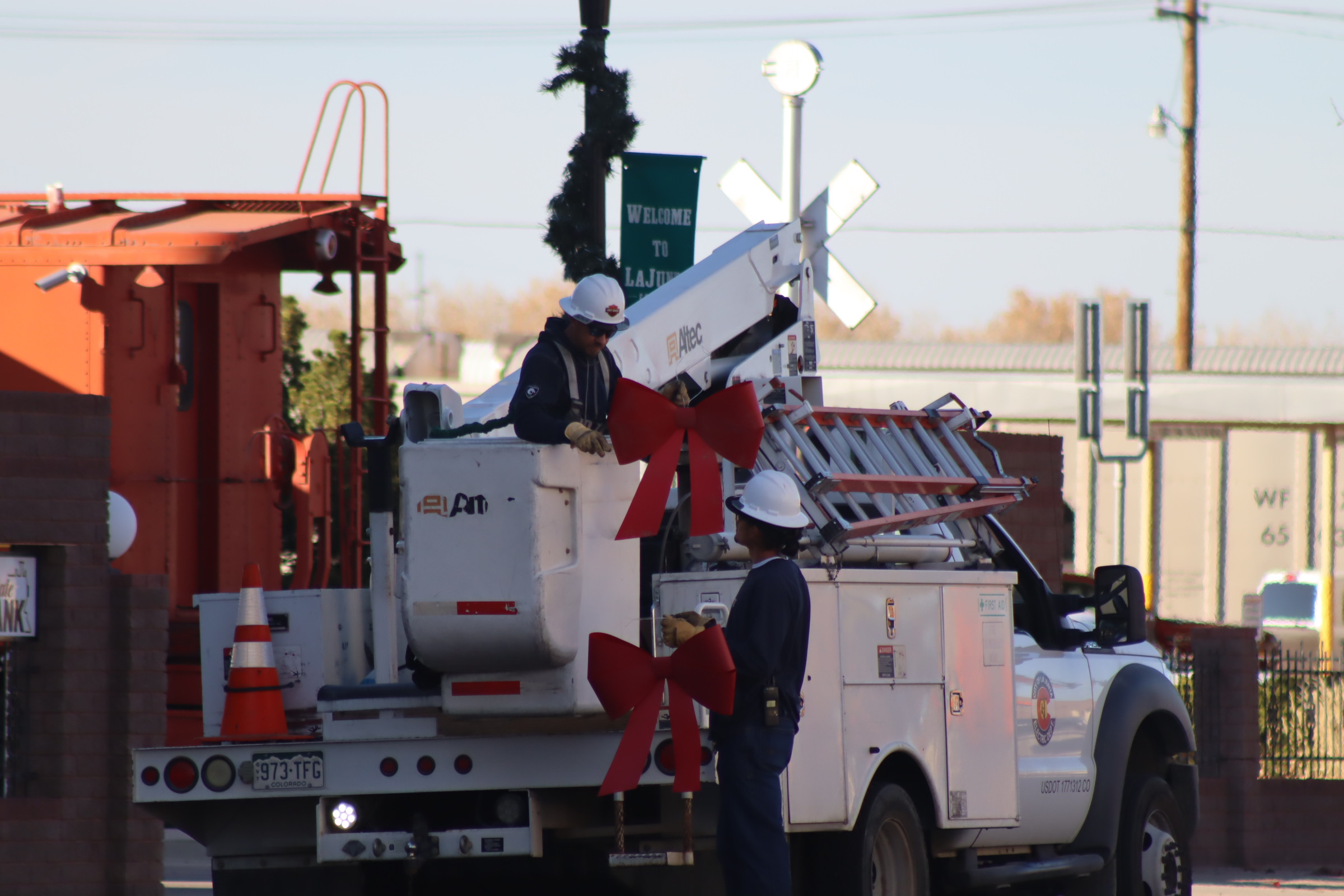 La Junta Electrical Crew Hangs Christmas Decorations SECO News