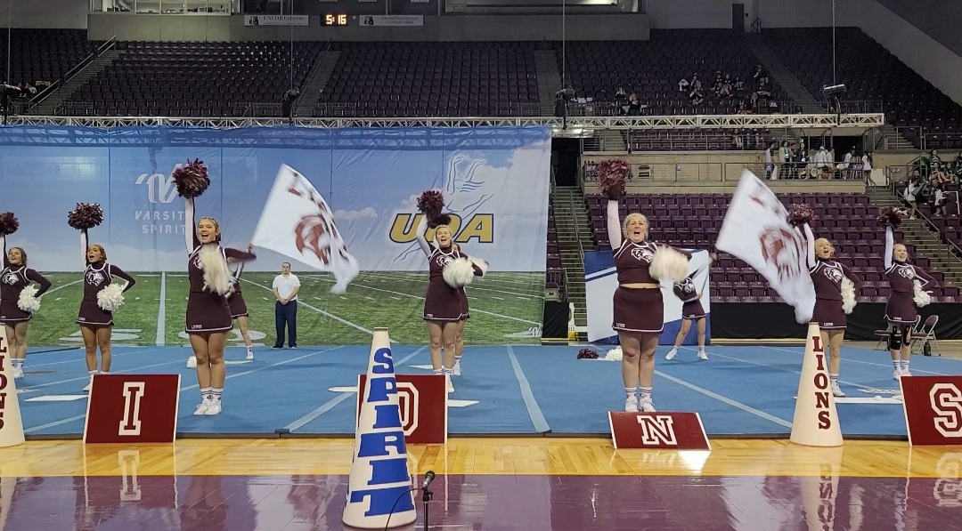 Swink Lady Lions Cheerleaders Place 3rd at State