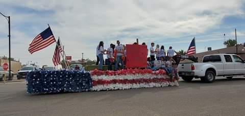 Holly Fair parade float seconews.org 