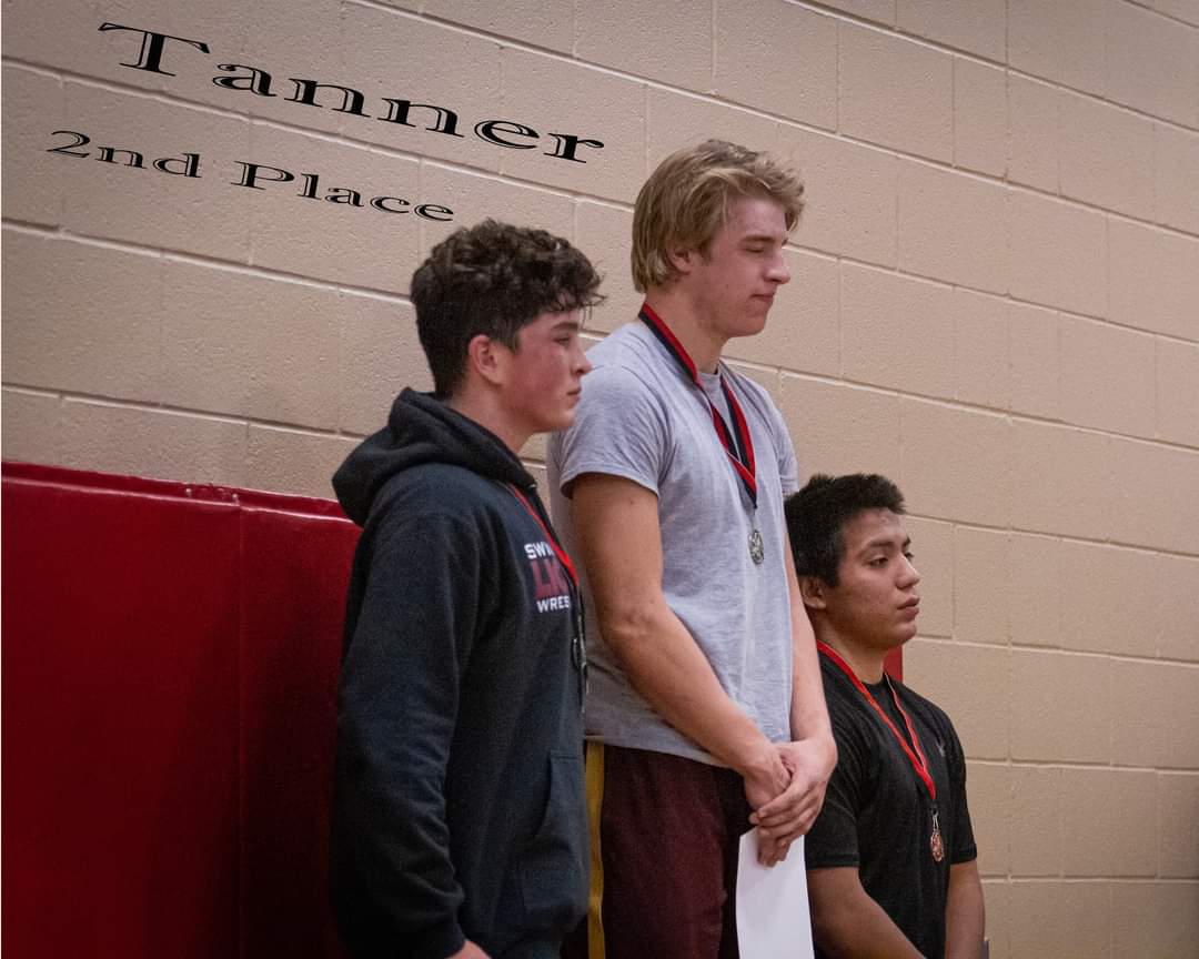 Swink Wrestlers Take 3rd at Holly Tournament