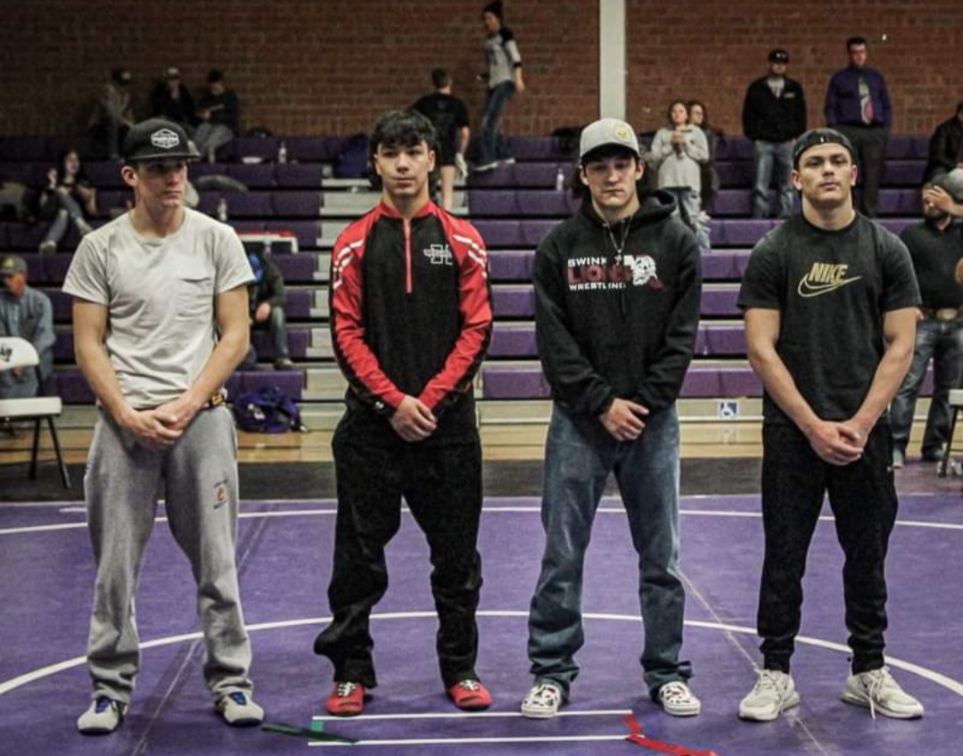 Swink Wrestlers Place in John Mall by TC Valdez 